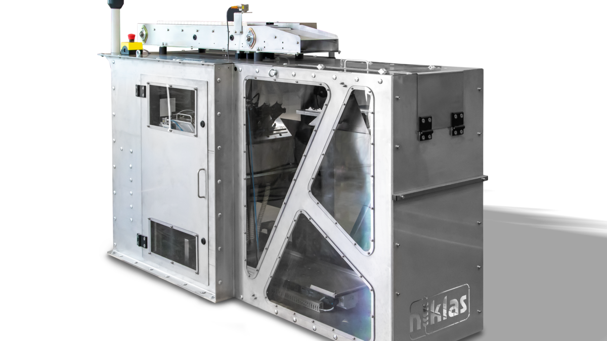 Niklas Magazine Treater for 12 chamber magazines